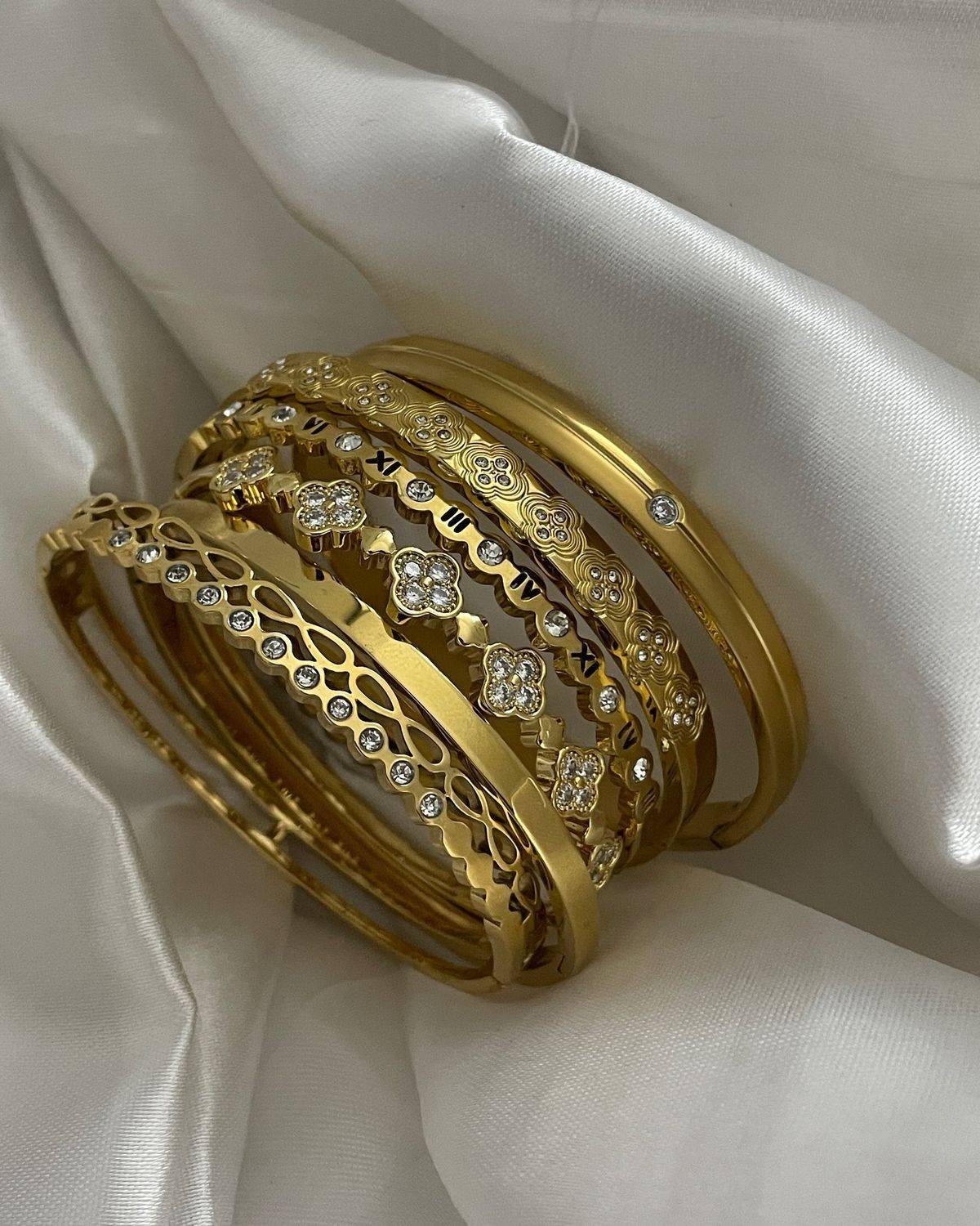 GOLD PLATED BANGLES